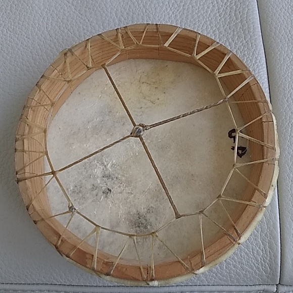 Small Native Drum with Stand - Picture 3 of 5